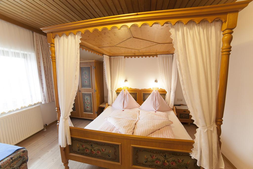 Bauernhofurlaub Sinnhubgut Altenmarkt im Pongau Room photo