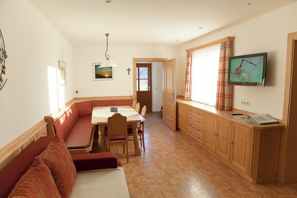 Bauernhofurlaub Sinnhubgut Altenmarkt im Pongau Room photo